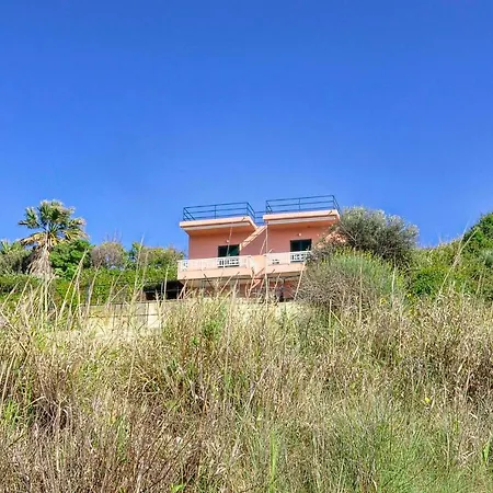 Sunset House Holiday home *